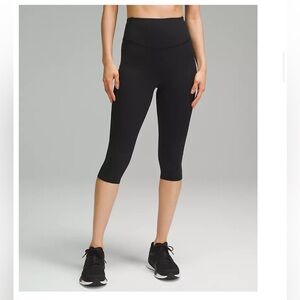 Lululemon Base Pace High Rise Crop 17”